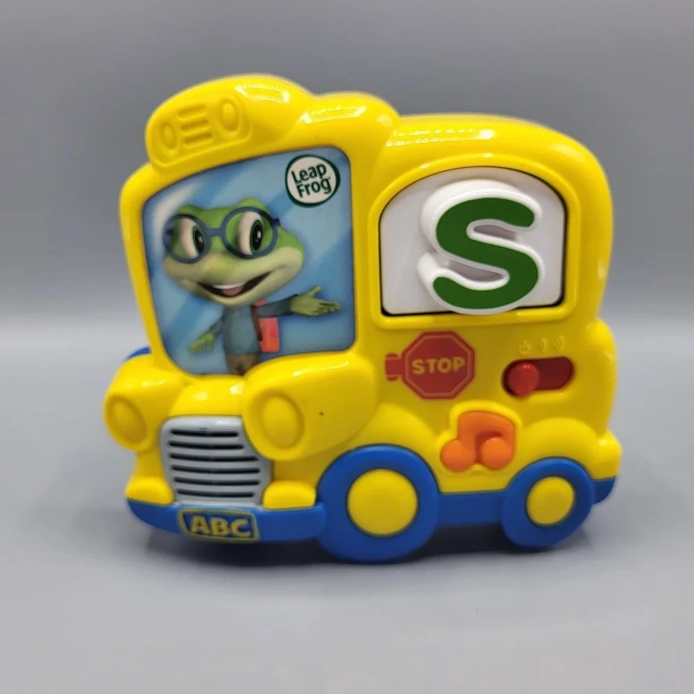 LeapFrog Fridge Phonics Magnetic Letter Set Toddler Alphabet Bus Toy Yellow